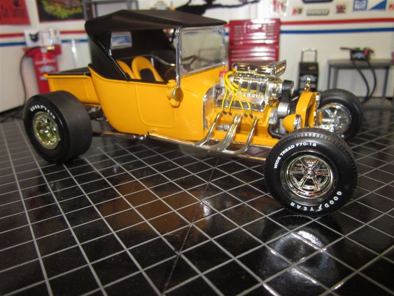 ModelCars3236-vi.jpg