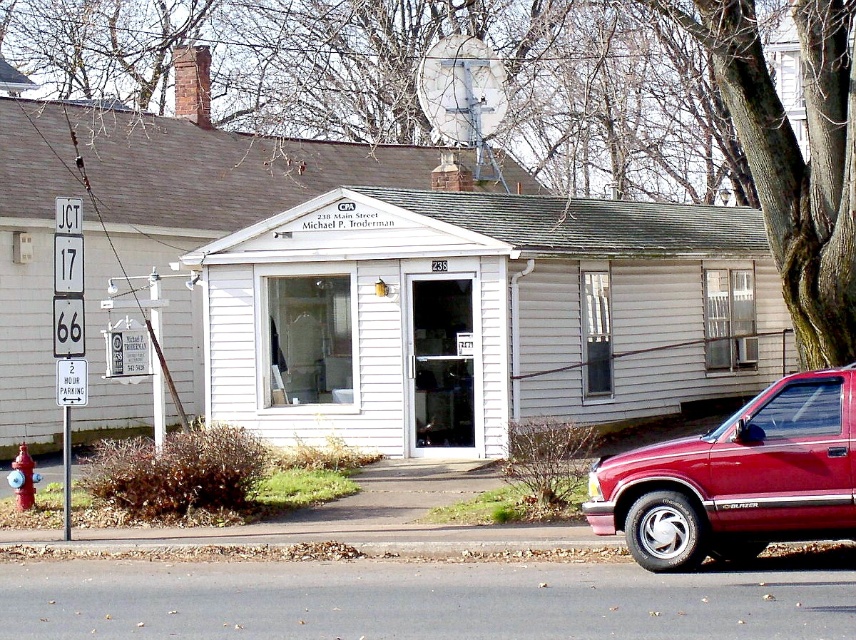Photo PORTLAND FORMER TAX COLLECTOR'S OFFICE 1924.jpg PORTLAND, CT
