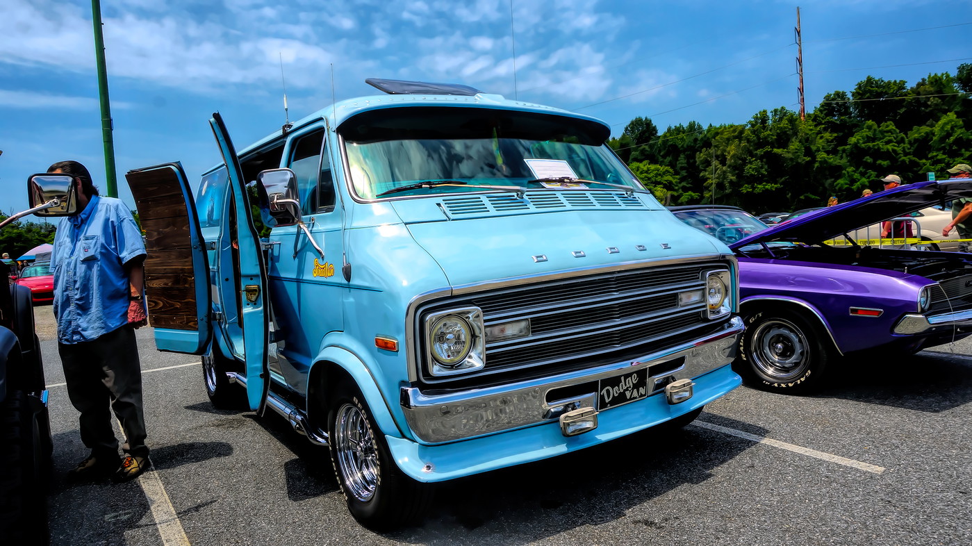 Photo bgearsDSC03700 062622 Beers and Gears Car Show Delaware Park