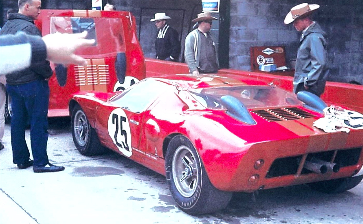 Photo: ALAN_MANN_#2_SEBRING_1966 | FORD GT 40 1964-70 album | Gwadagone ...