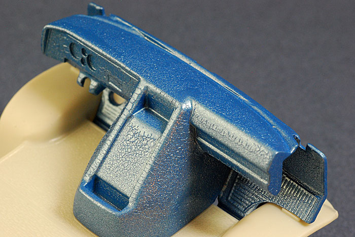 Cracked Dash DSC 7425