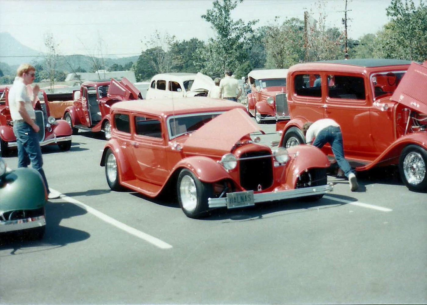 Photo KellyPuckettscan0075.jpg 1932 Ford Sectioned Sedan Kelly