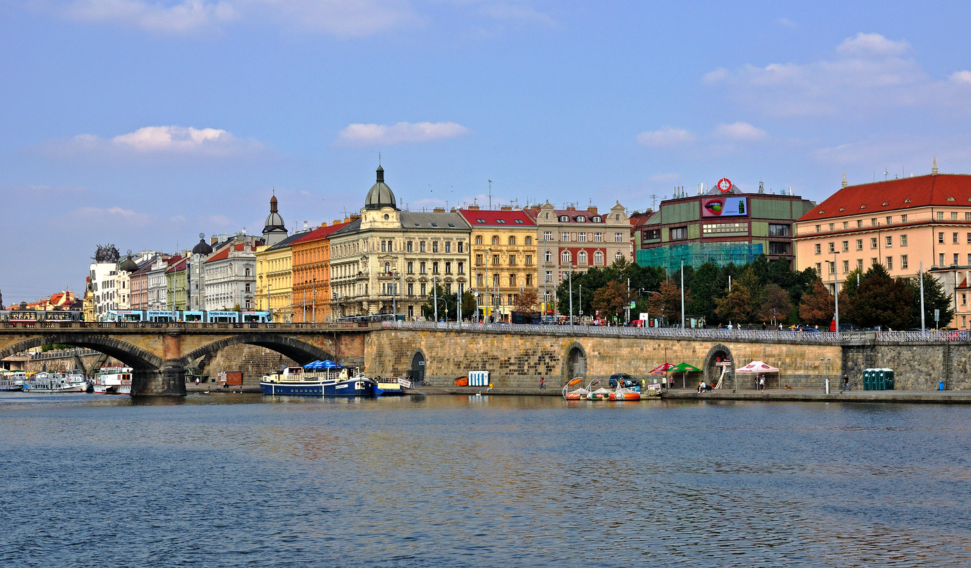 Новая прага для