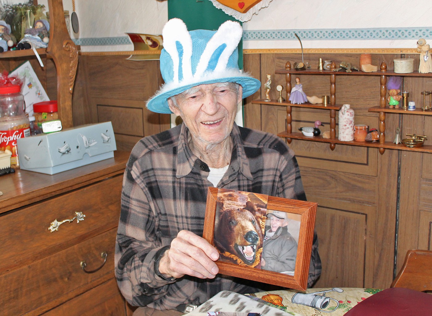 I enlarged a shot of Dad with a bear and had it framed. (C) fotki.com kitty