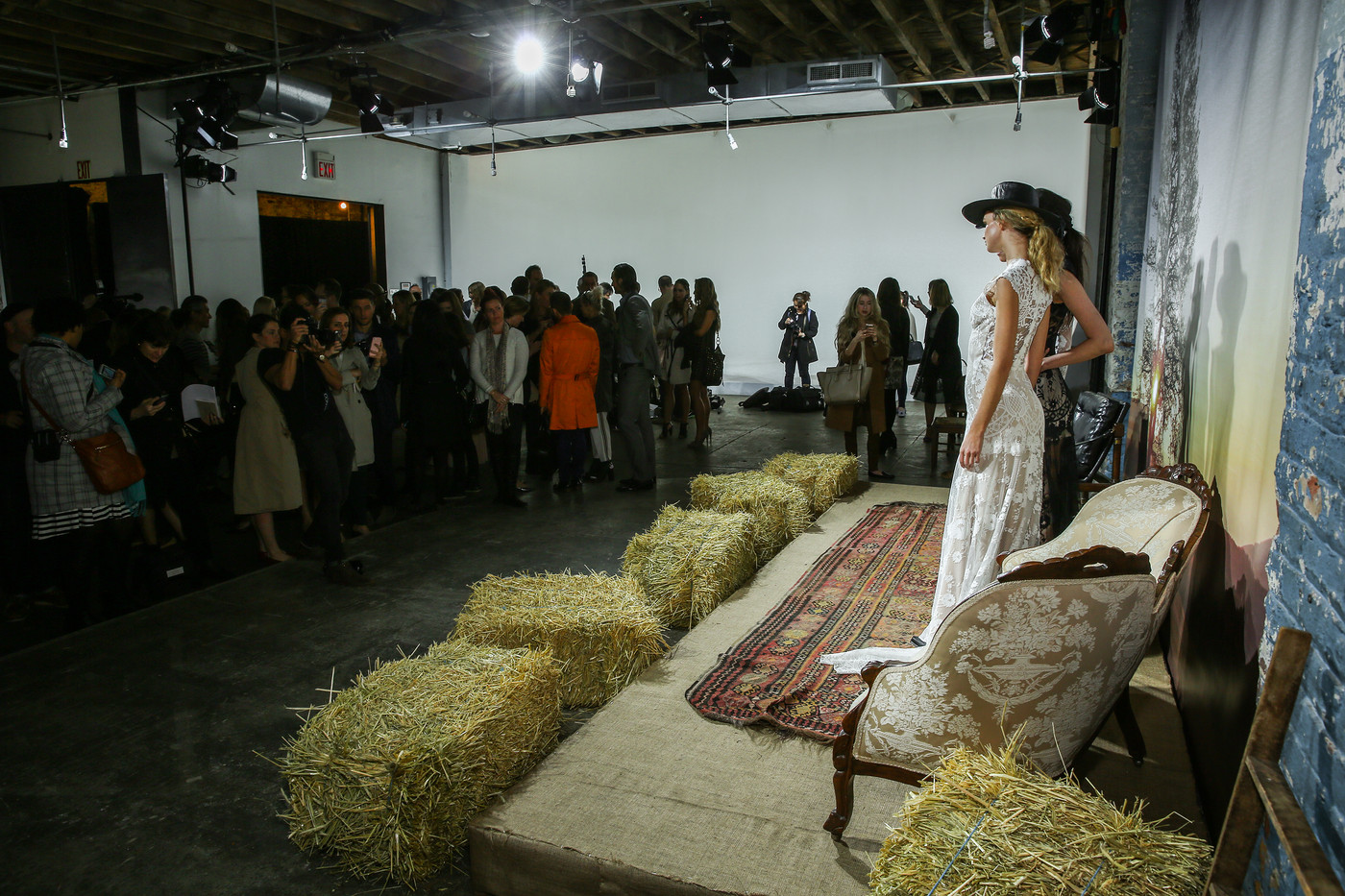 Claire Pettibone SS16 Cam2 112 (C) fotki.com fotbollströjor barn