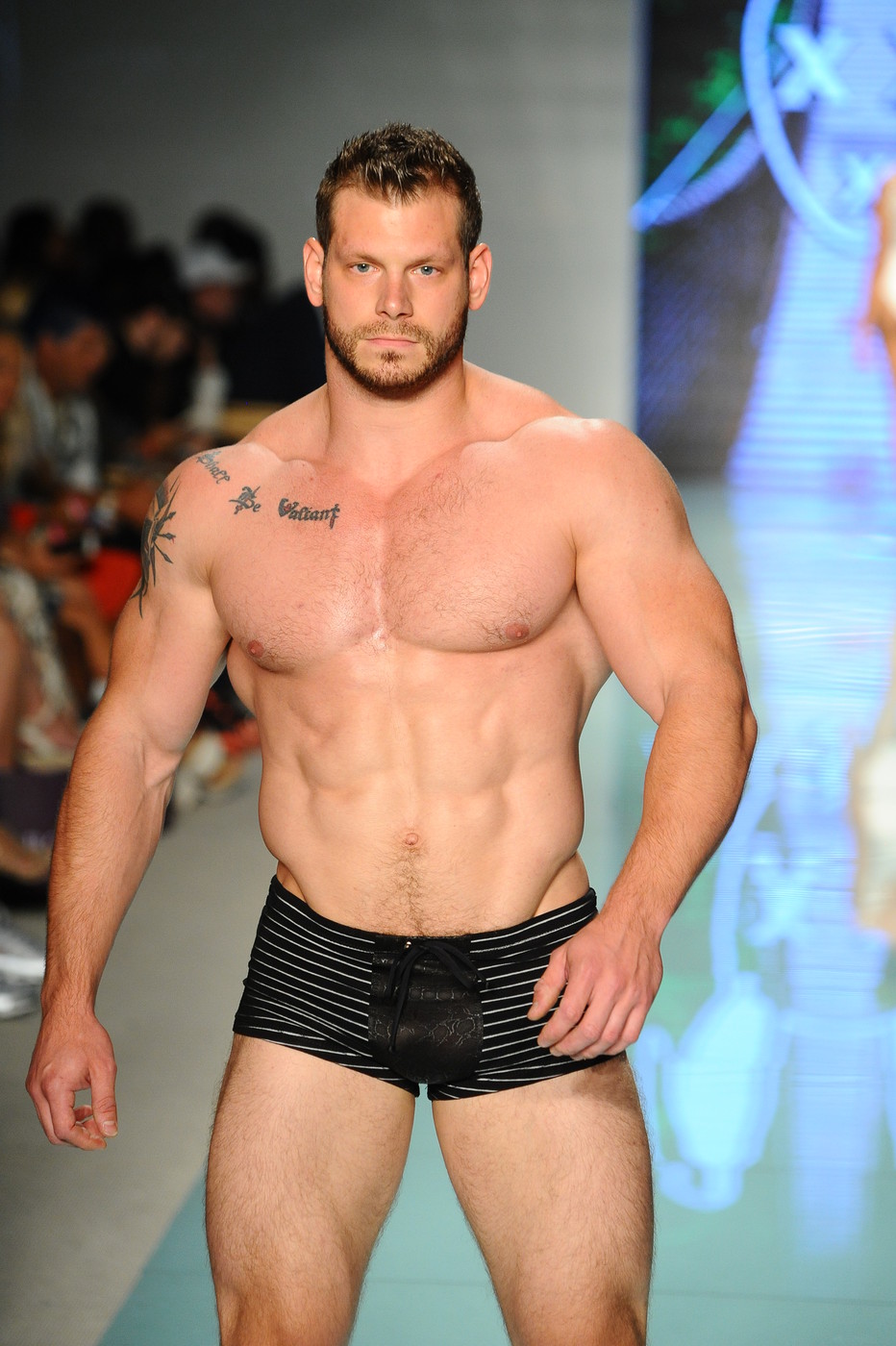 Mr TrippleX MiamiSwim SS18 701 (C) fotki.com ciclo definição muscular