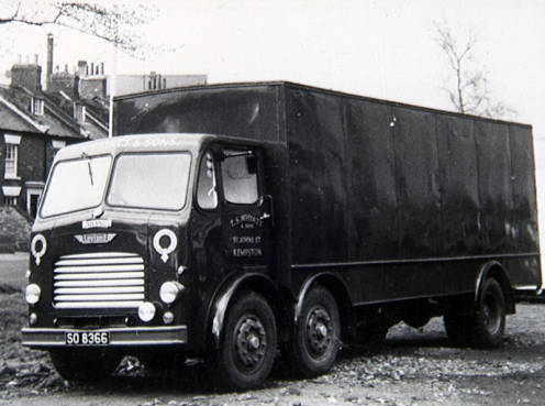 SO8366   1948  Leyland Steer  (re-cabbed?)