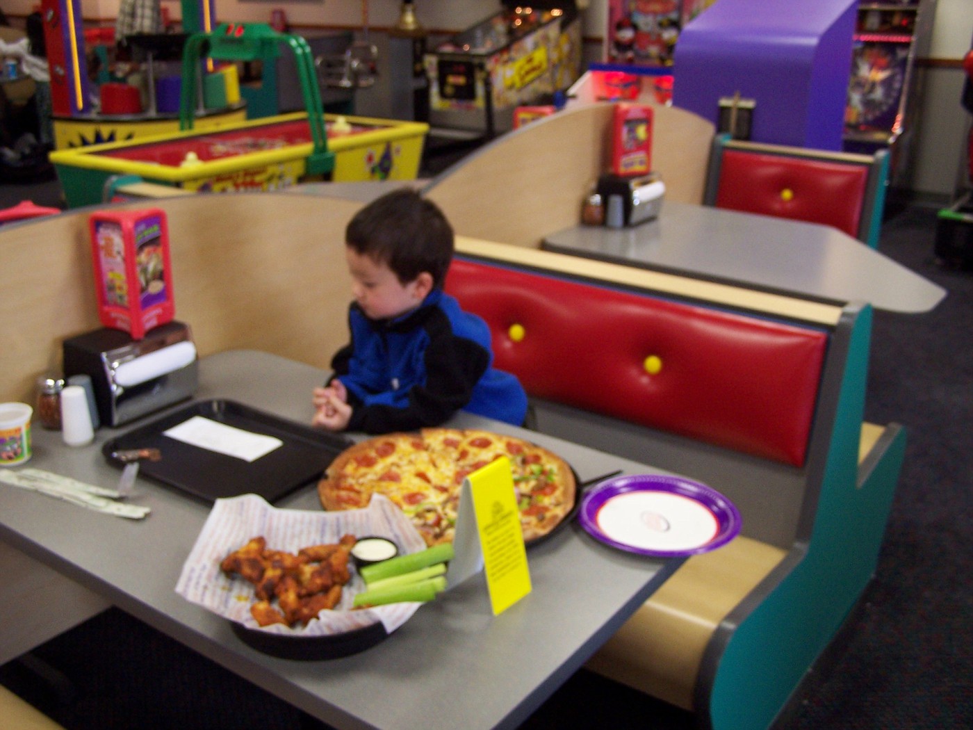 Photo: Chuck E Cheese's (17) | New Mexico - Chuck E Cheese's album ...