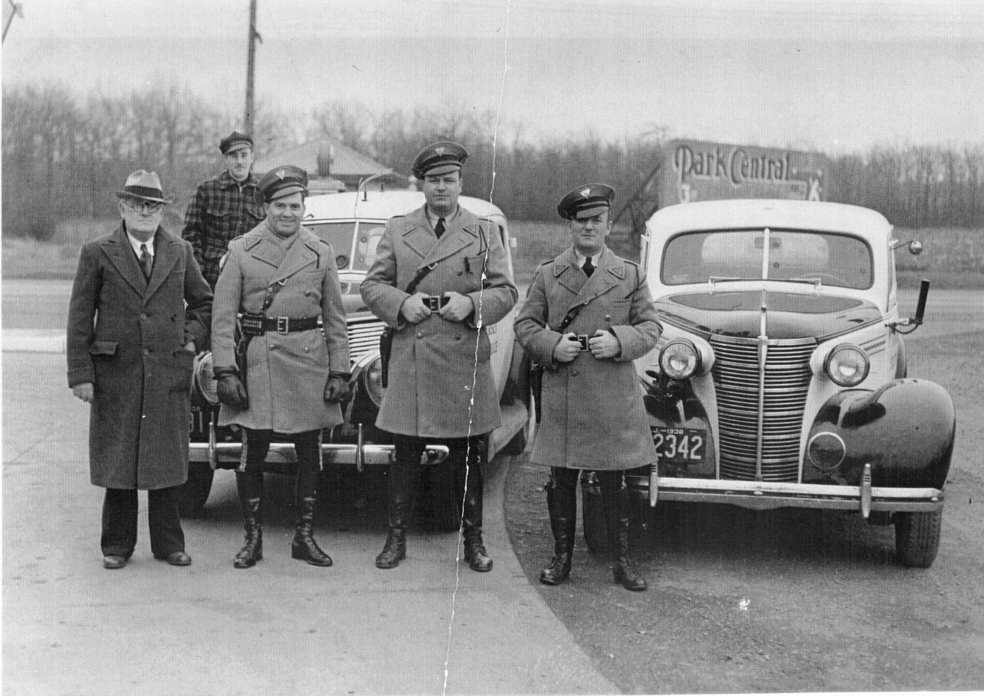 copcar dot com - The home of the American Police Car - Photo Archives