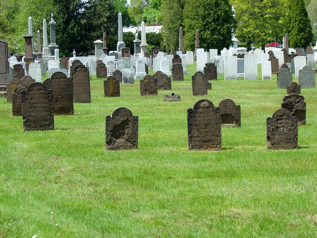 Photo NEWINGTON CEMETERY.jpg NEWINGTON, CT album Jerry Dougherty's CONNECTICUT Fotki