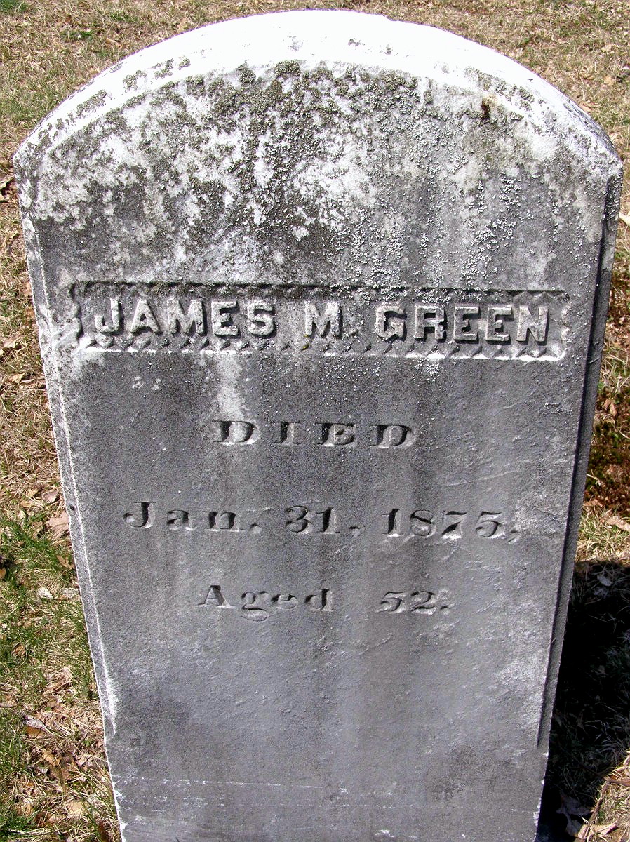 Photo N GROSVENORDALE MAIN STREET CEMETERY GREEN 03 THOMPSON