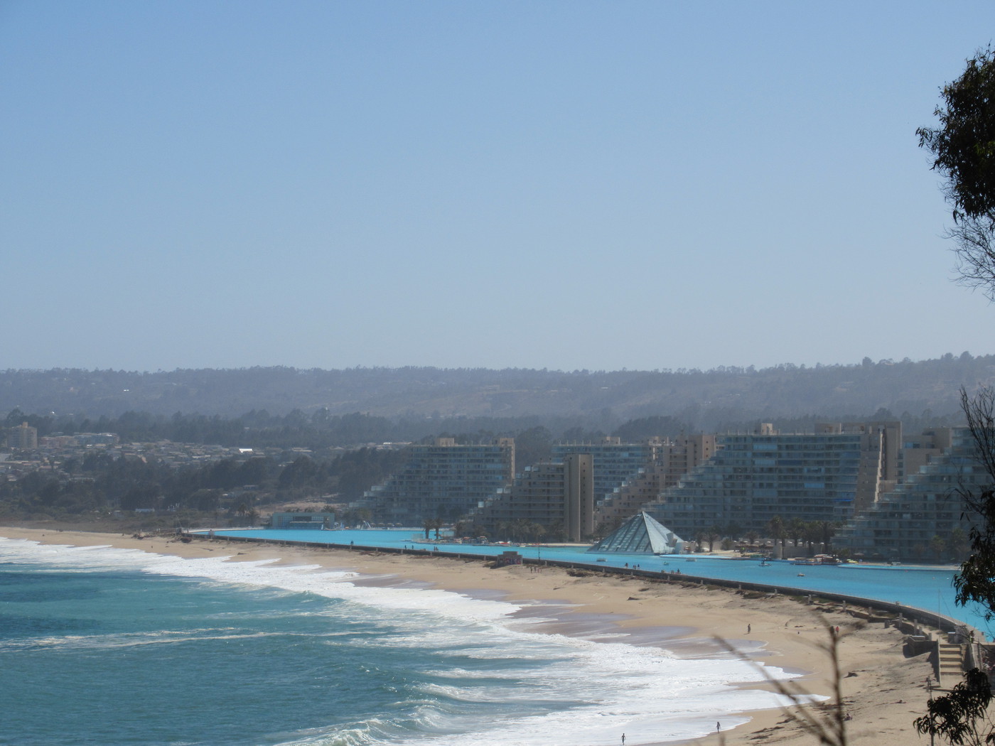 world longest pool