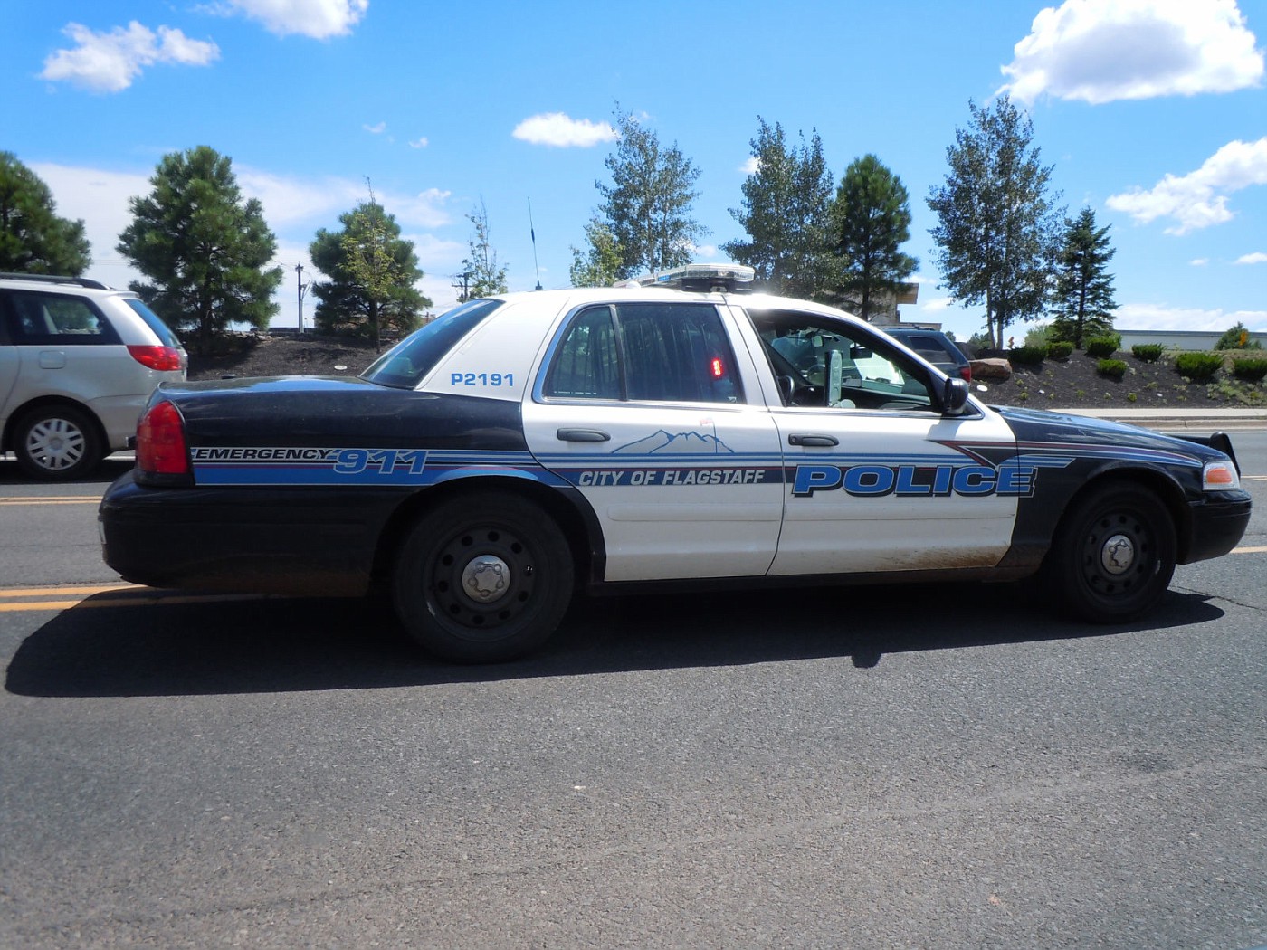 copcar dot com The home of the American Police Car Photo Archives