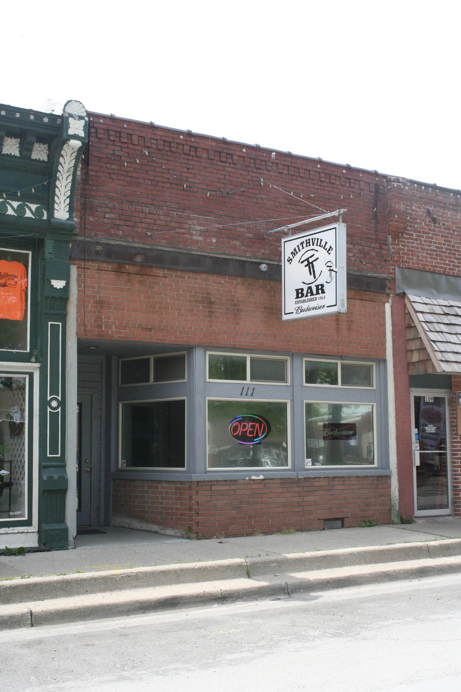 Photo Smithville TT Bar (2) Smithville Downtown Business Photos