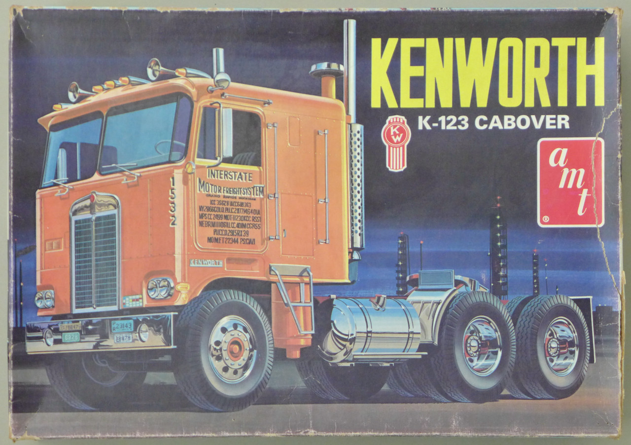 Photo p1100272 T520 Kenworth K123 Torsion Bar Suspension (125