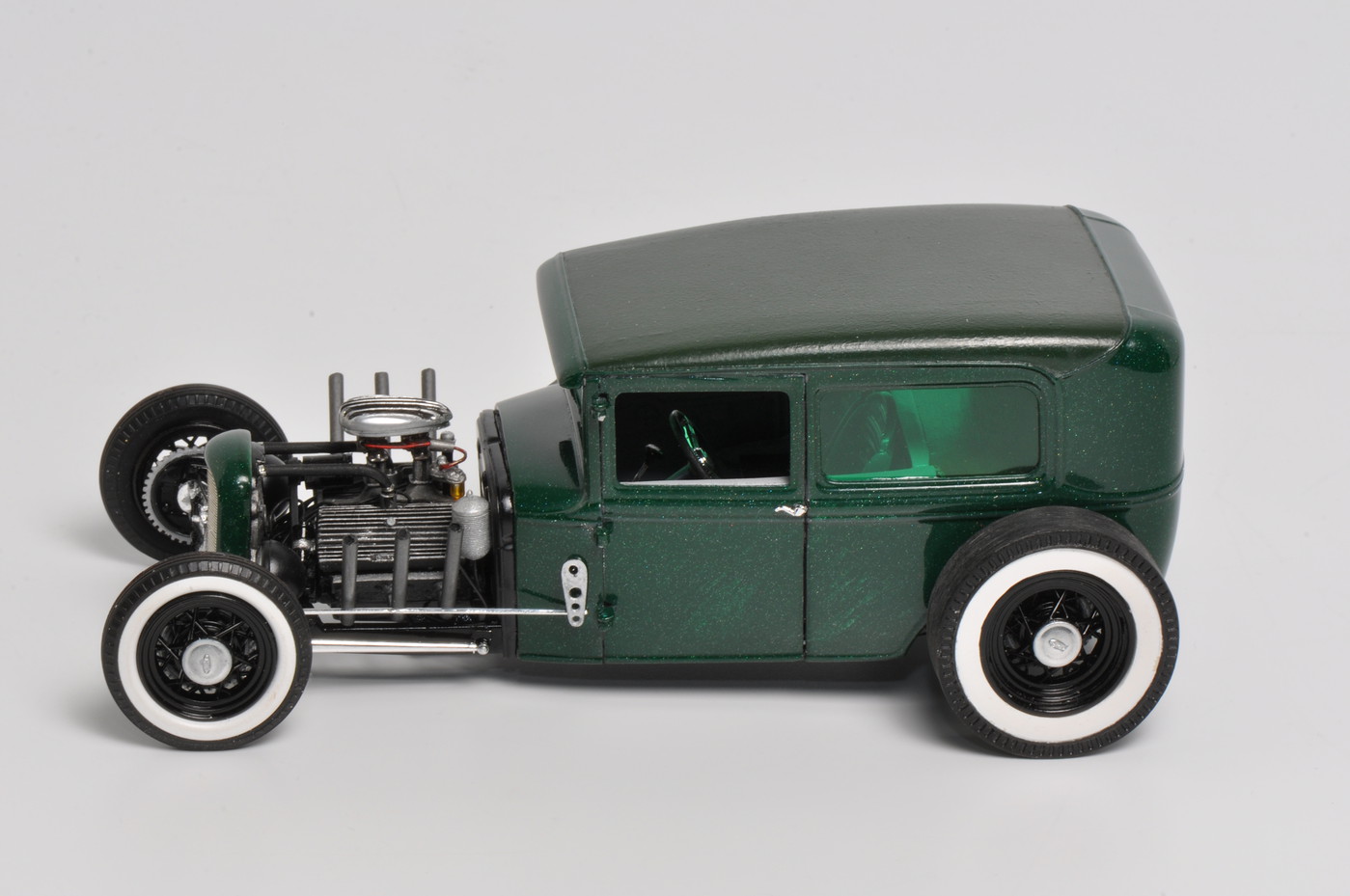 Extreme Hot Rod: Channeled, Z'ed Chassis, No Chop, Thickstun Flatty:  Extensive Photos plus component/build shots - Model Cars - Model Cars  Magazine Forum