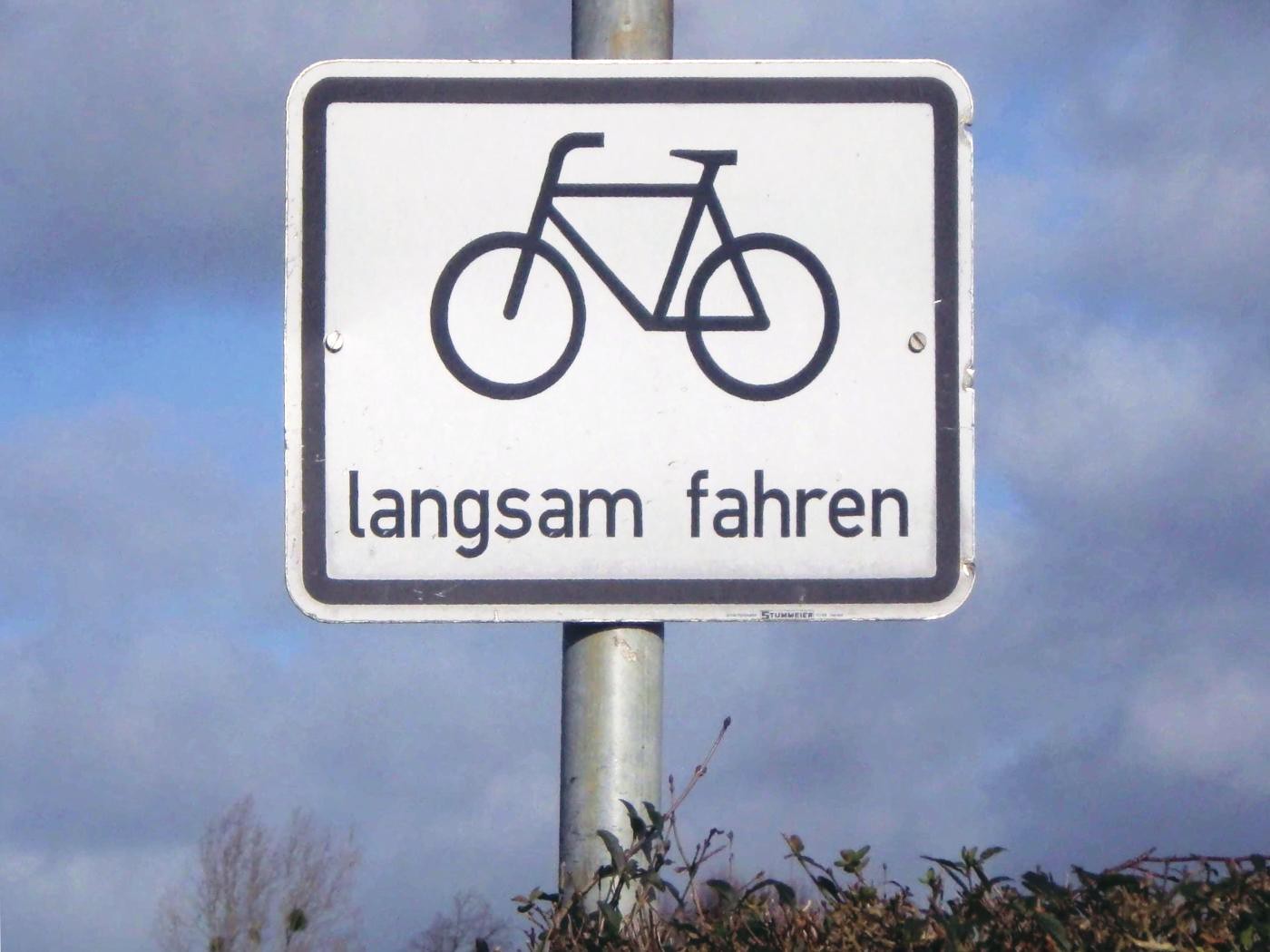 ... langsam fahren?