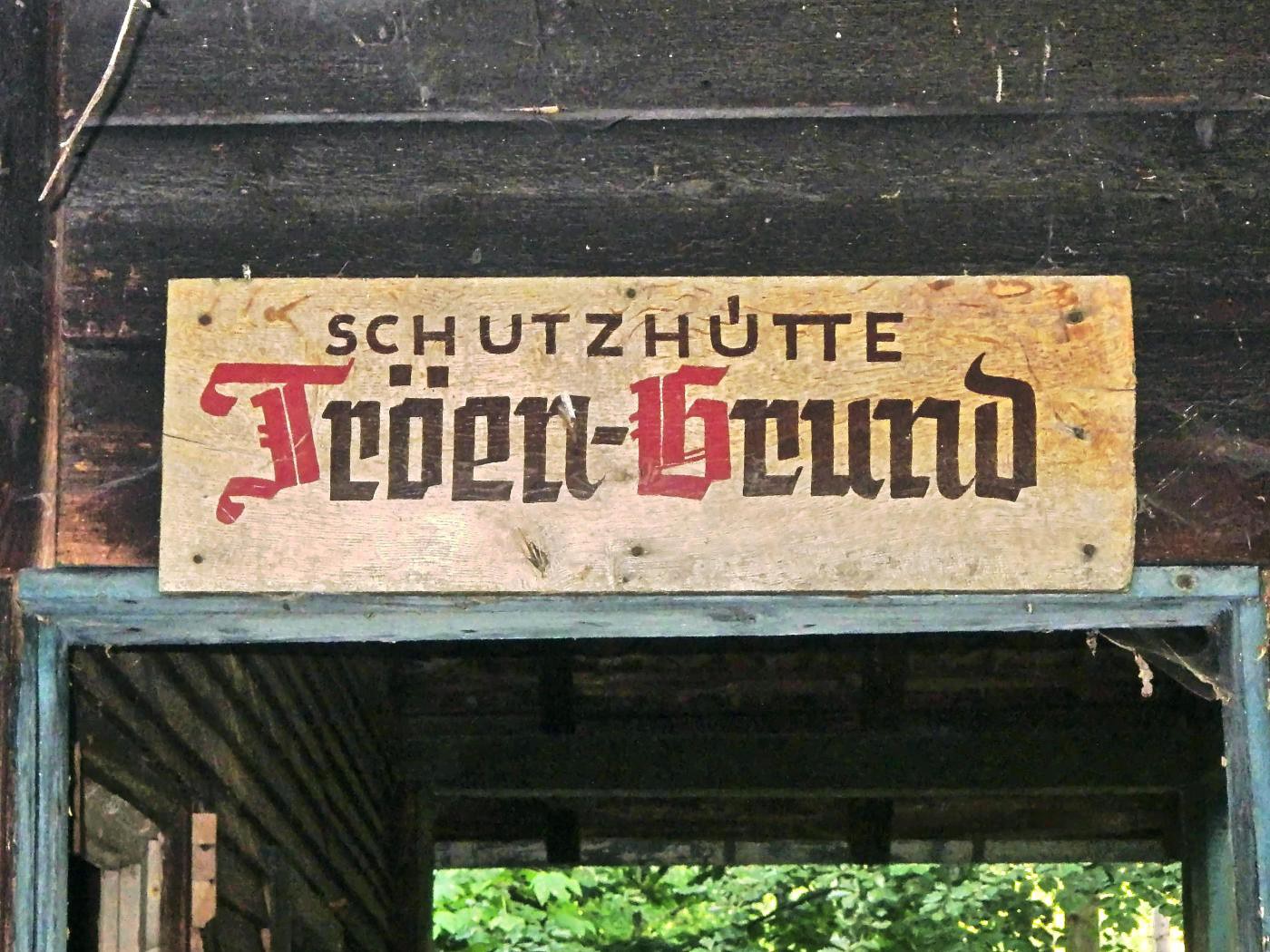 Schutzhütte Tröen-Grund