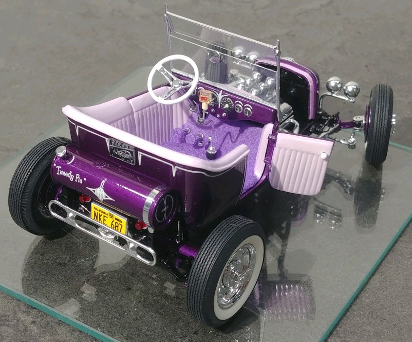 Ed Roth Type Models Photo: ED