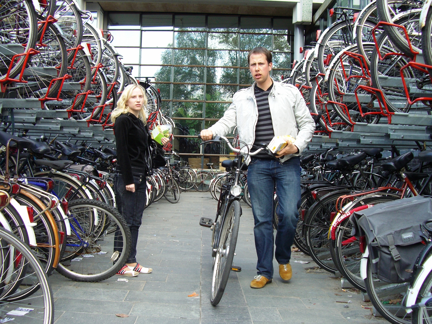 Fietsenstalling met twee verdiepingen