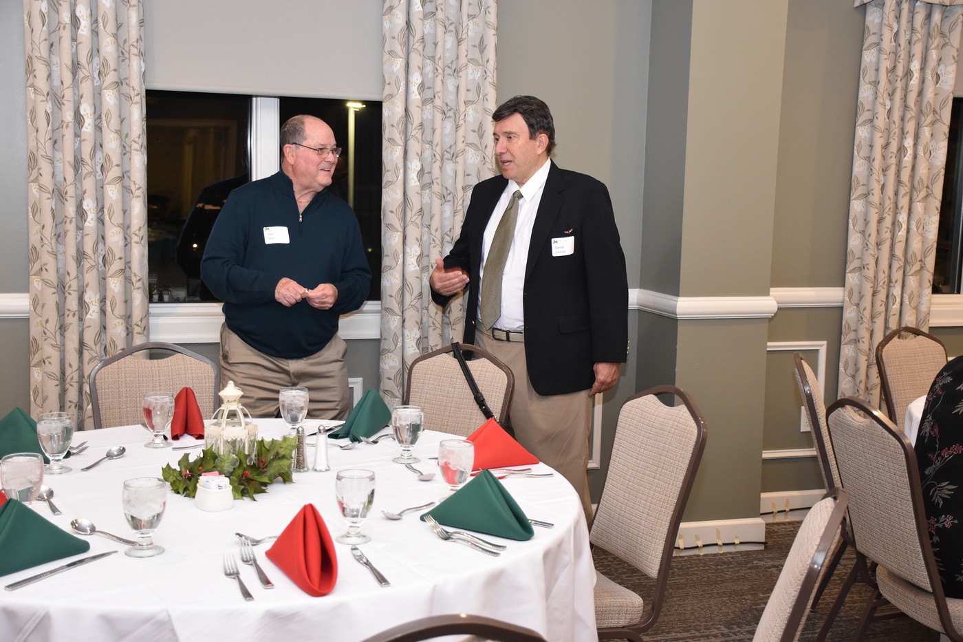 Photo: DSC 0084 | 2024 12-07 Holiday Party album | AAVetteClub | Fotki ...