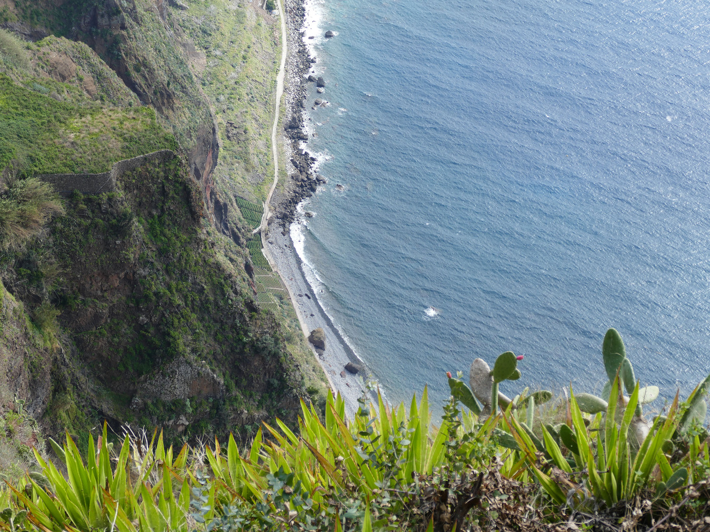 Photo: Cabo Girao Skywalk (10) | Cabo Girao Skywalk album | ~~~MARIA ...