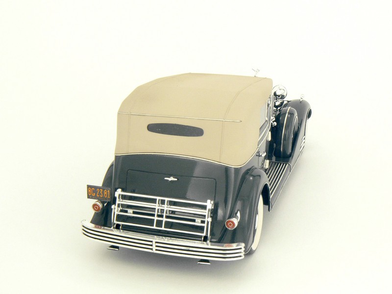 Miniature Cadillac Fleetwood Allweather Phaeton 1933 - Néo Model 1/43 - Résine