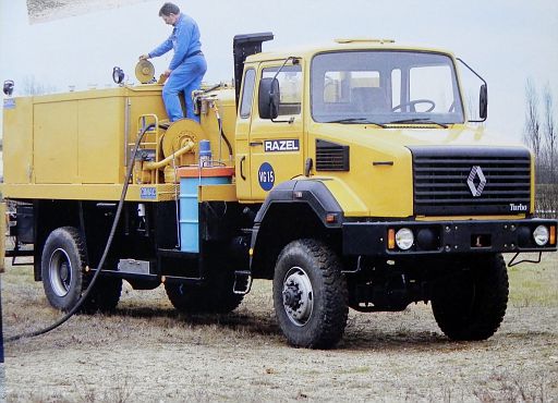 MINITRUCKS 1/50 RENAULT C260 Benne Decauville + Toupie Beton. Kit Neuf En Boite EUR 349,90 - FR